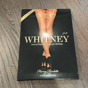 NWT HONEY BIRDETTE GOLD STOCKINGS SIZE L